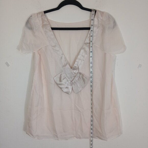 Moda International L Silk Blouse Light Ivory V-Neck Flutter Sleeve Dressy Look - Picture 6 of 9